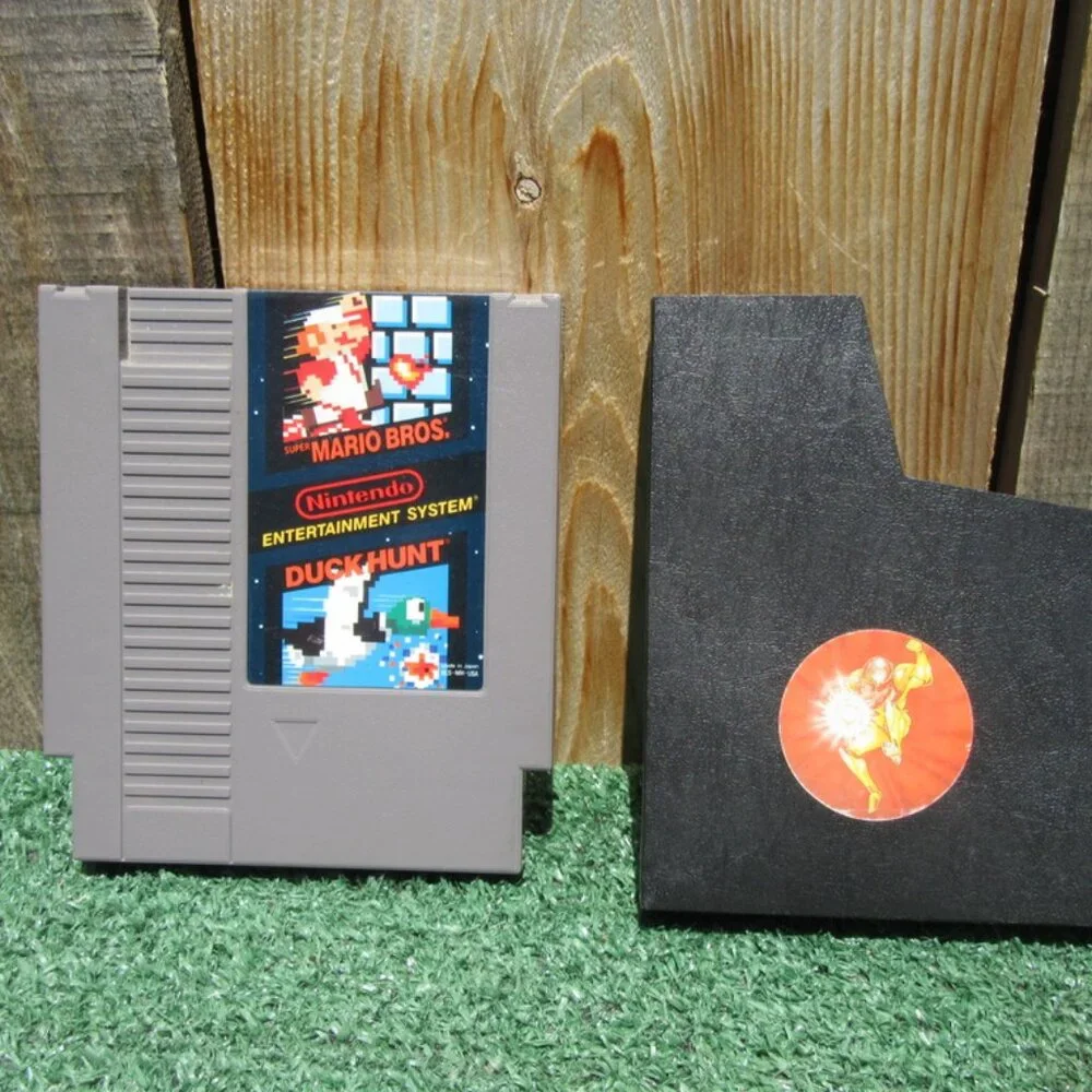 Vintage Nintendo NES-001 Console + Super Mario Bros 3 Duck Hunt Bases Loaded